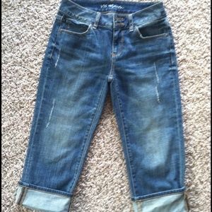 VS Hipster Capri Blue Jean 2